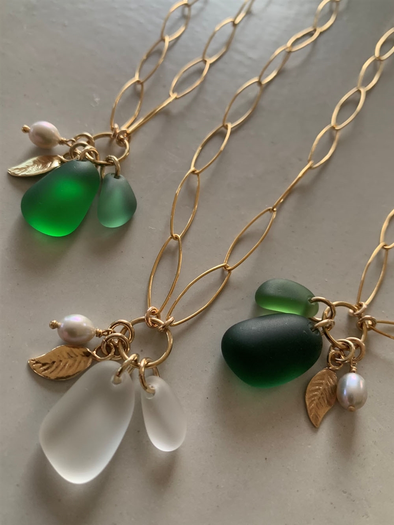 Large Cluster Pendant necklace